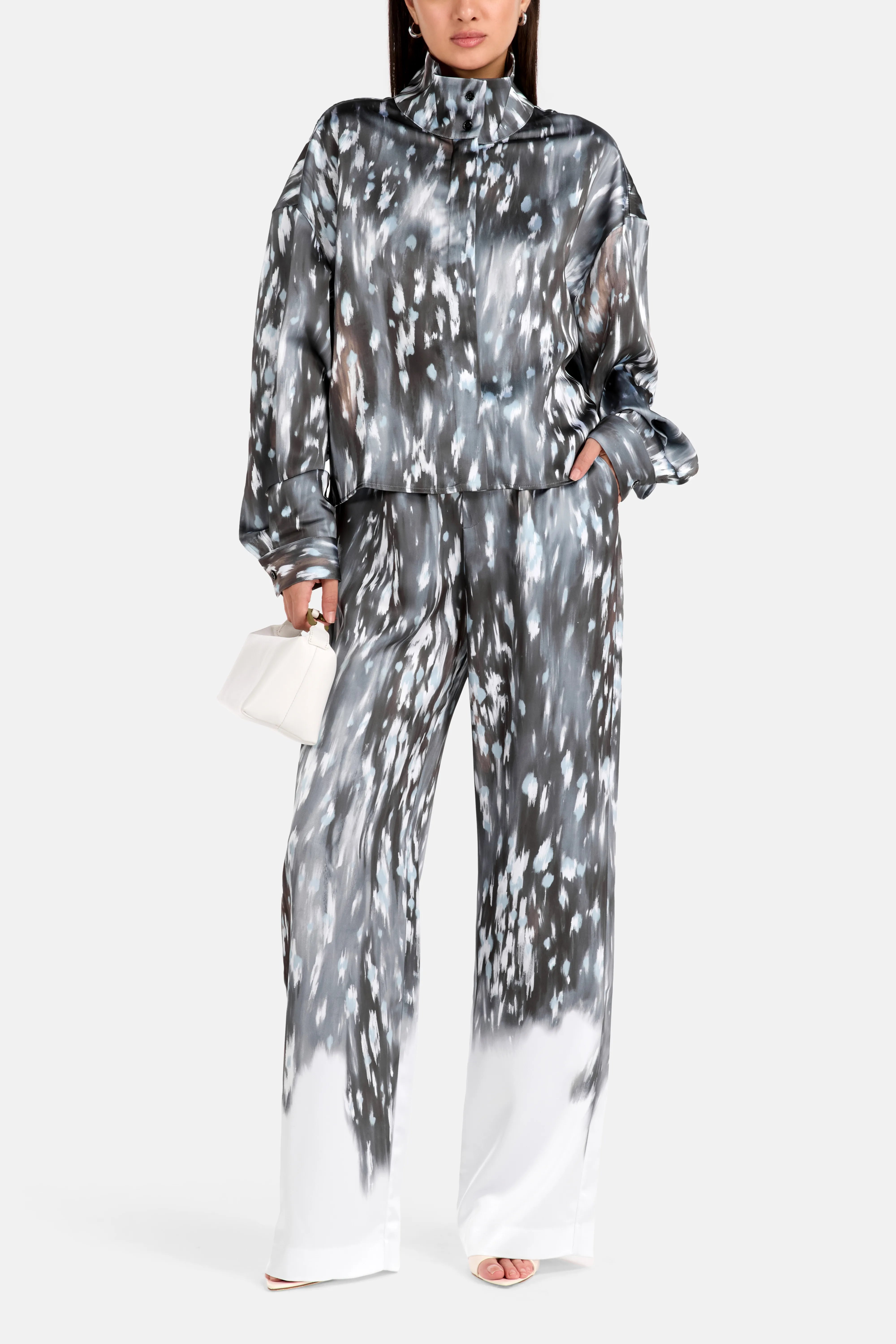 Vannilia Patterned Blouse in Grey