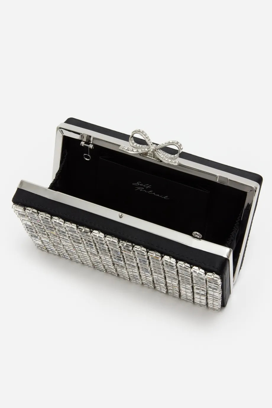 Crystal Chainmail Clutch Bag in Silver