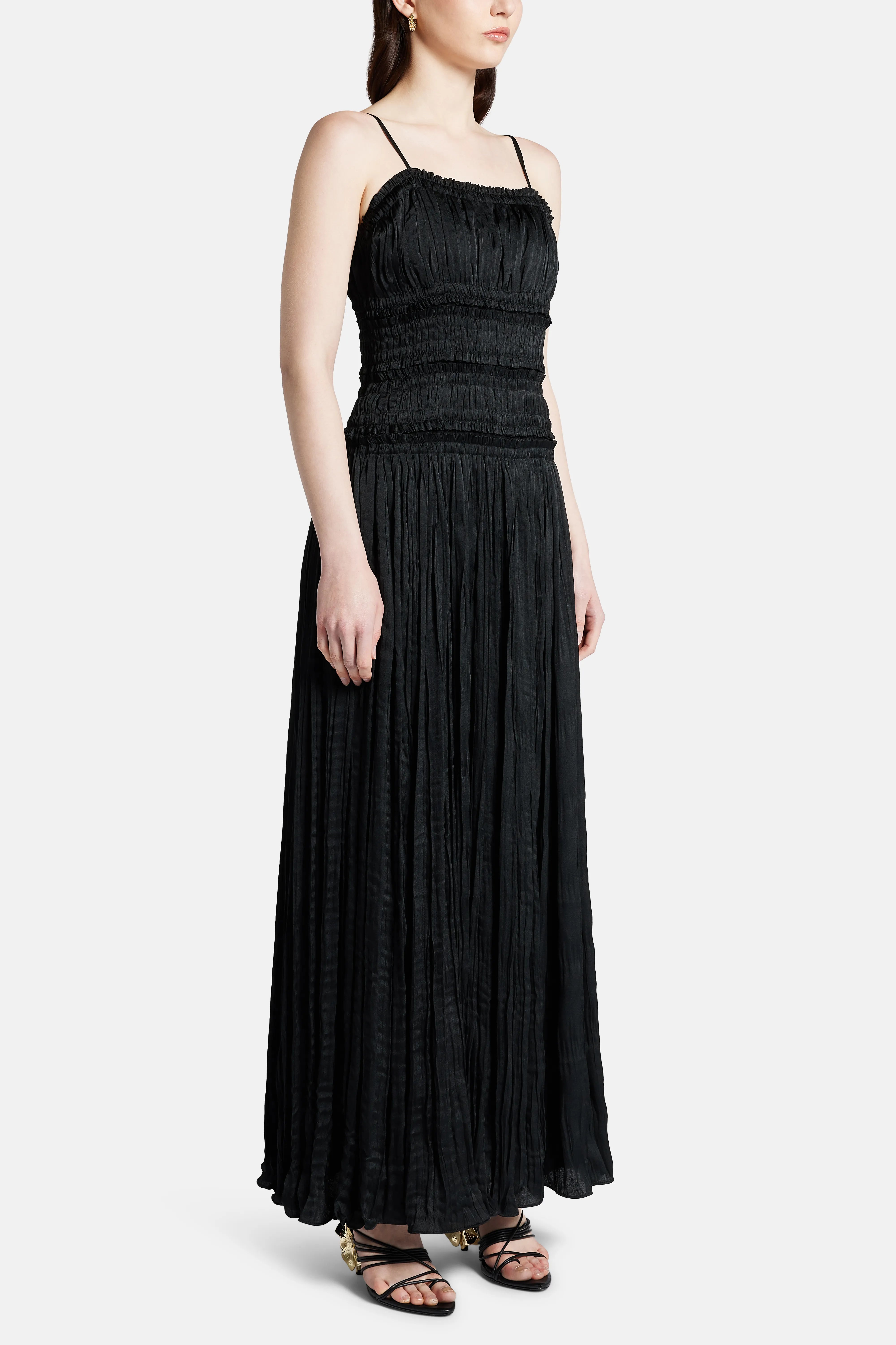Dewdrop Layered Sleeveless Satin Dress in Black