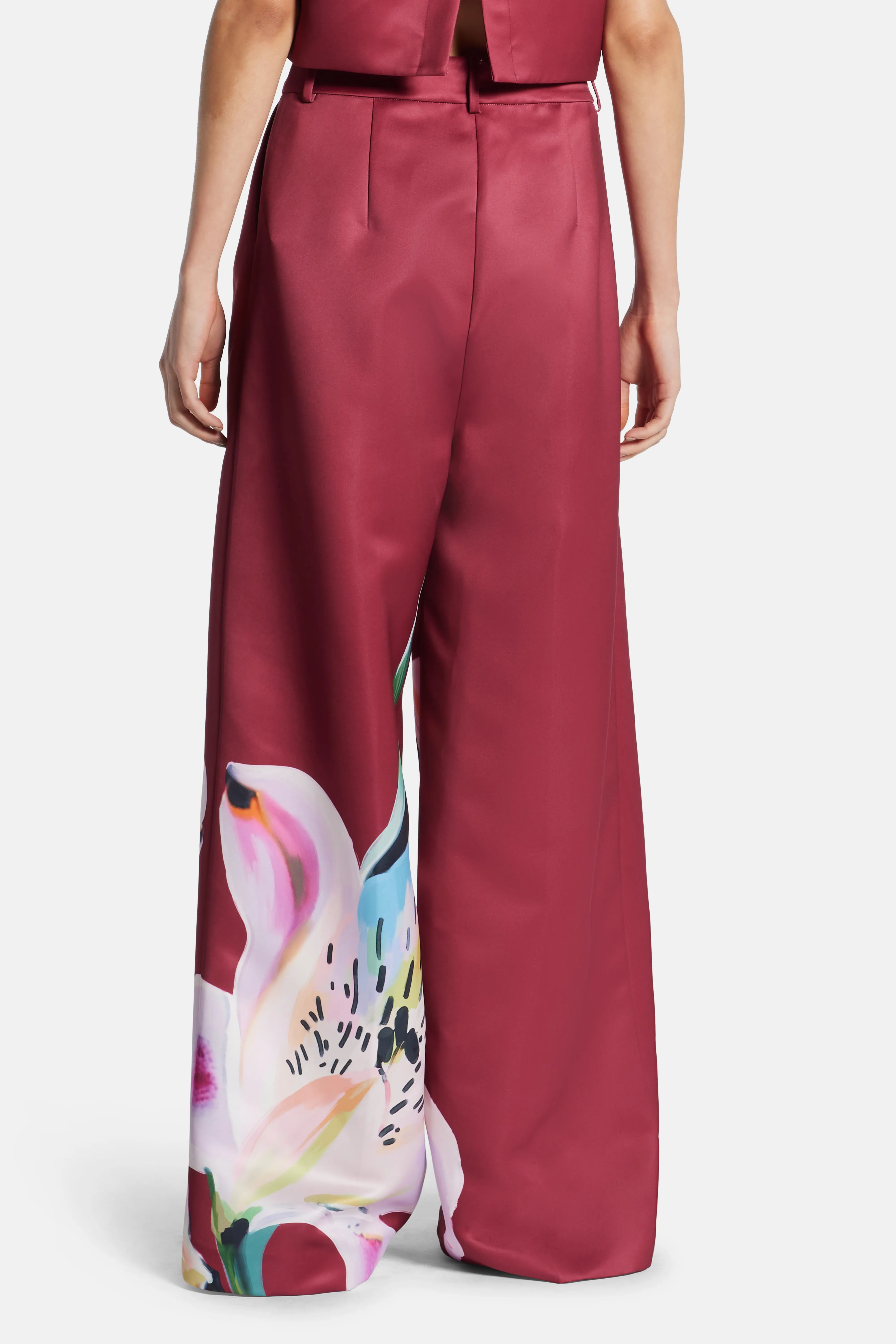 Elisha Floral Wide Leg Pants In Burgundy