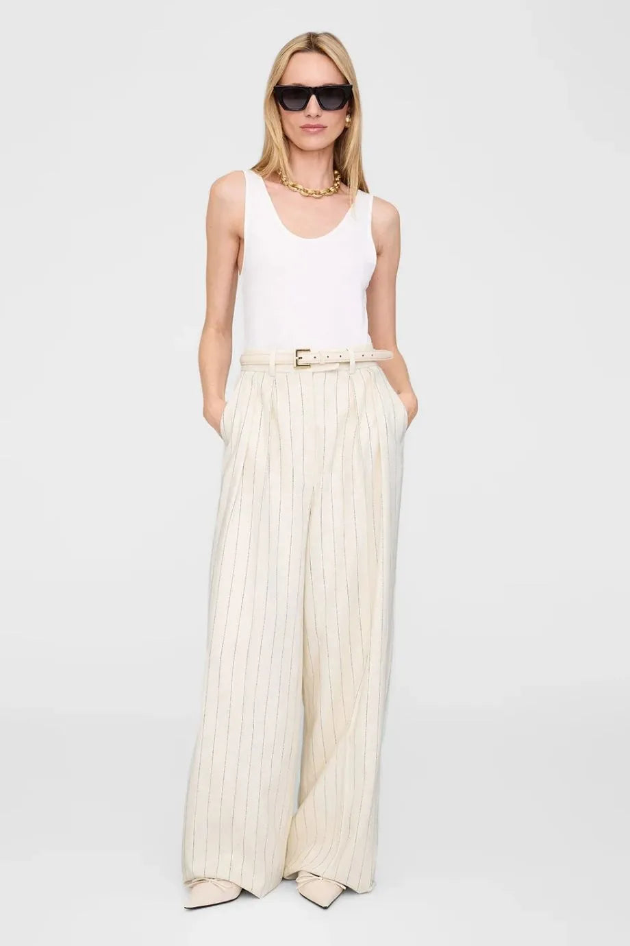 Lou Wide Legged Flared Trousers in Cream
