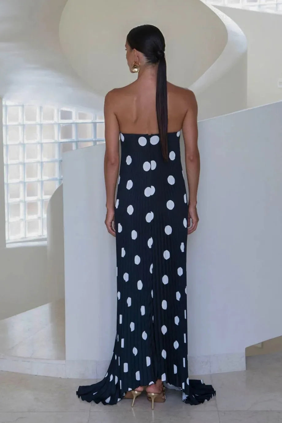 Black Tie Polka Dot Pleated Evening Dress in Black