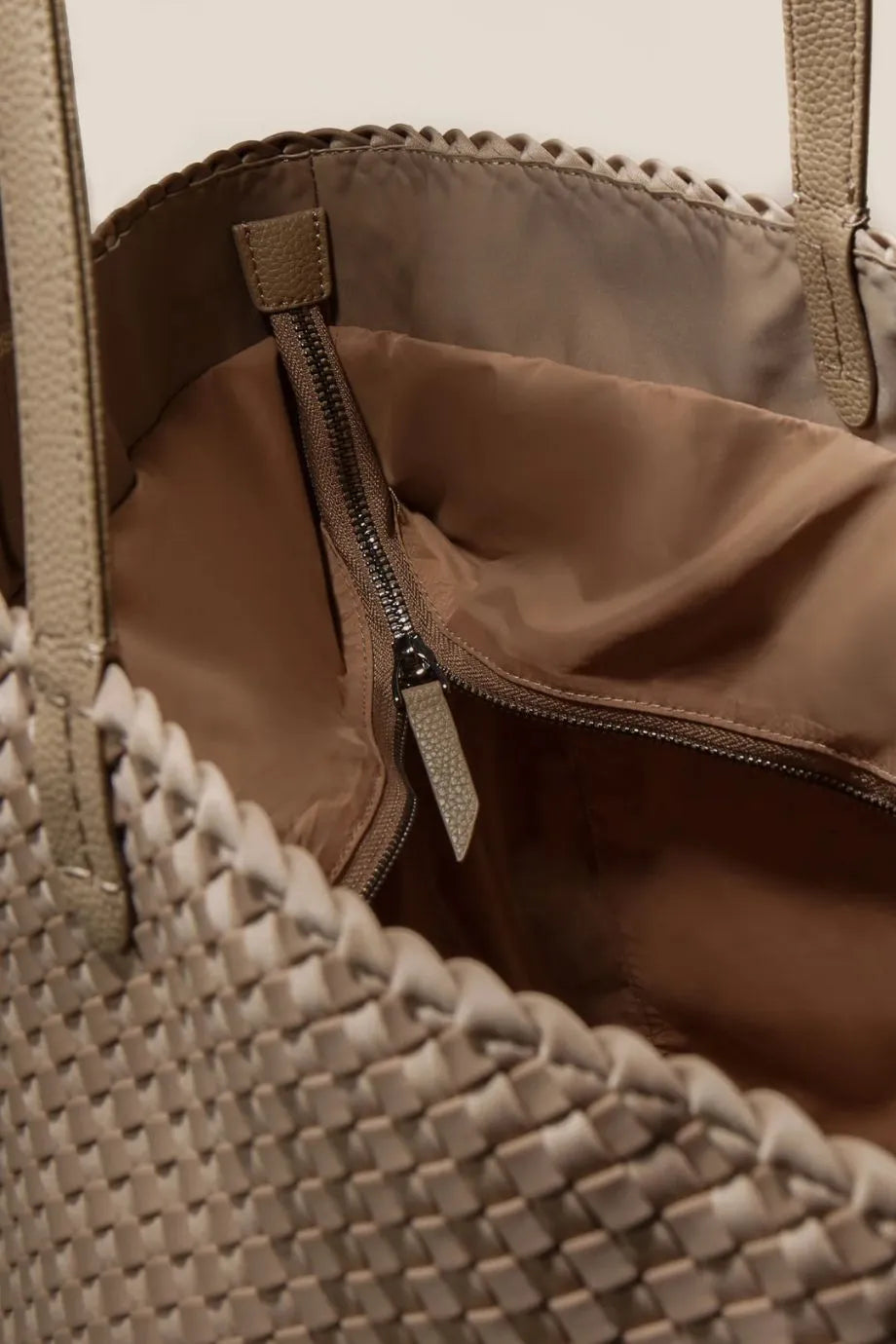 Jetsetter Woven Large Tote Bag in Beige