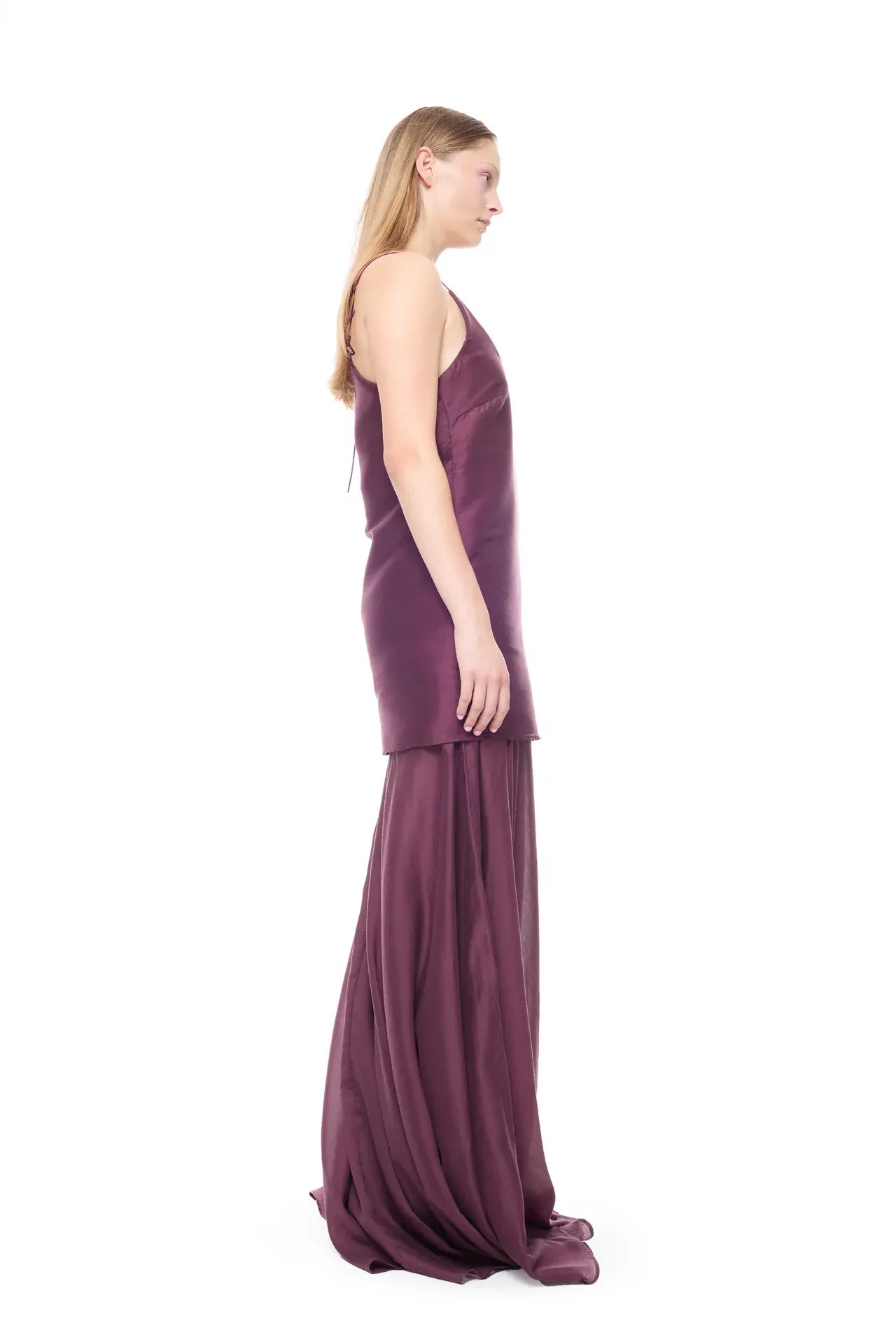 Double Layered Sleeveless Maxi Dress in Burgundy
