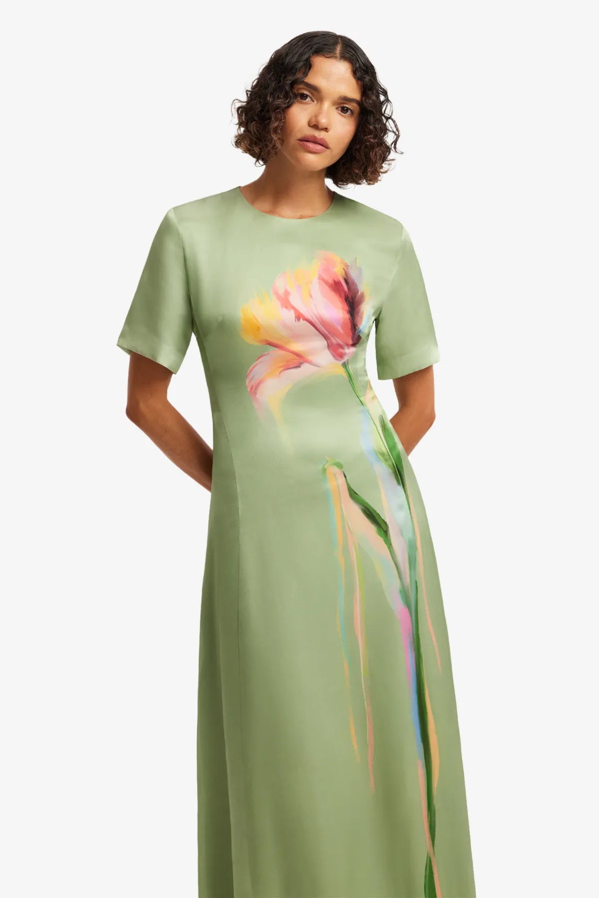 Alice Short Sleeves Floral Maxi Dress in Green
