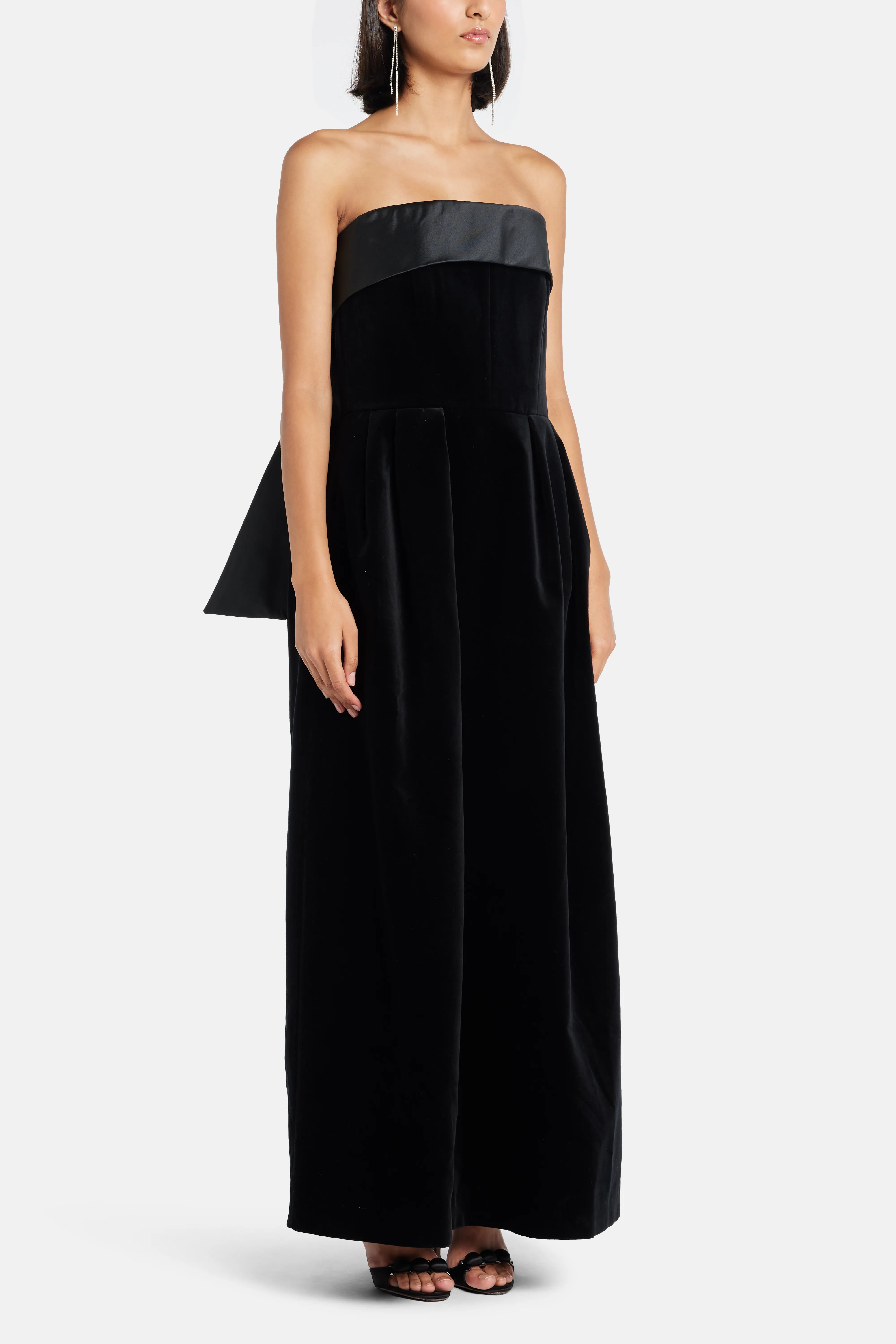 Velvet Strapless Bow Back Evening Dress in Black