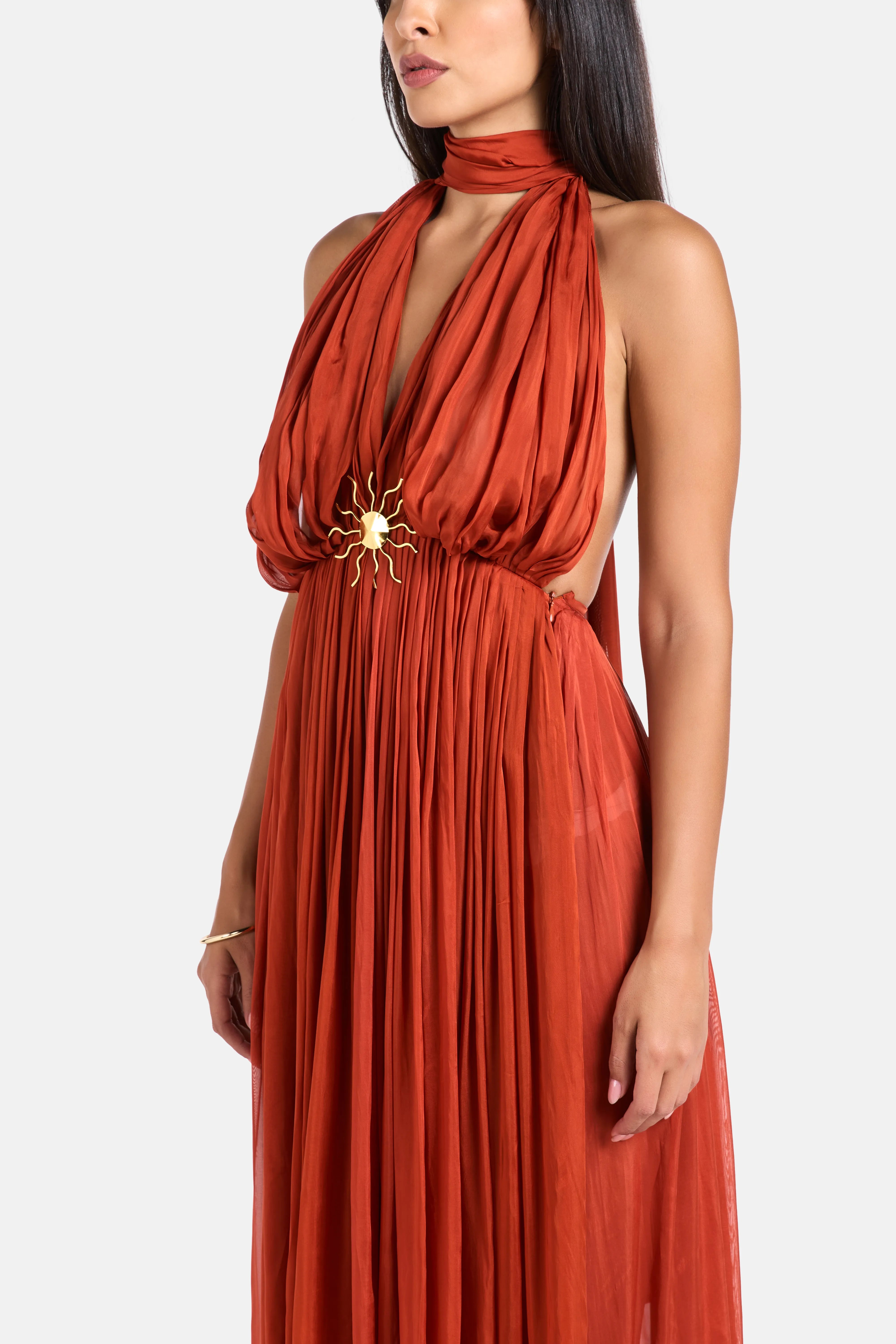 Melania Sleeveless Halter Neck Maxi Dress in Red