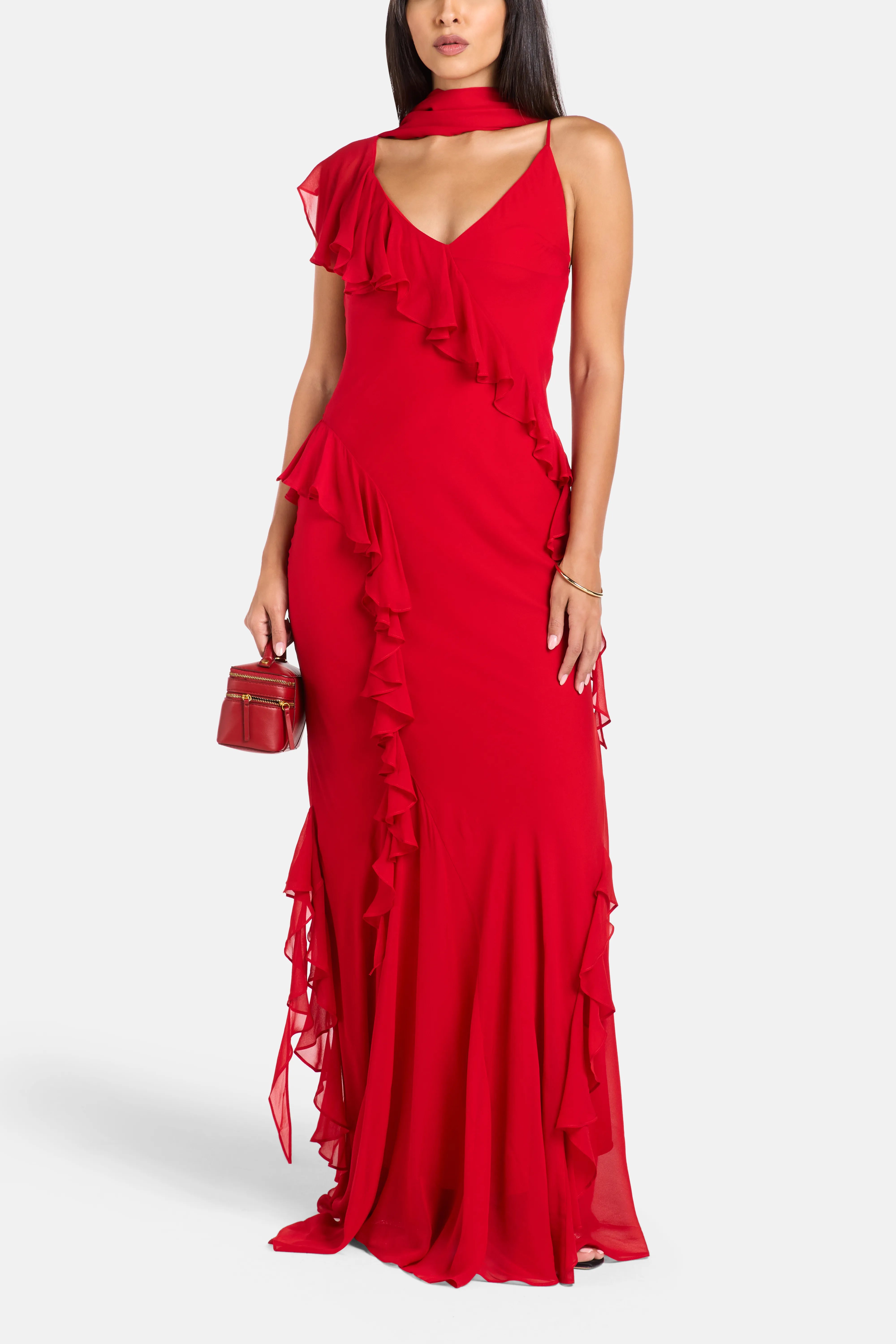 فستان طويل بدون أكمام من الجورجيت الفسكوز باللون الأحمر مع كاب من ماركة مايارا