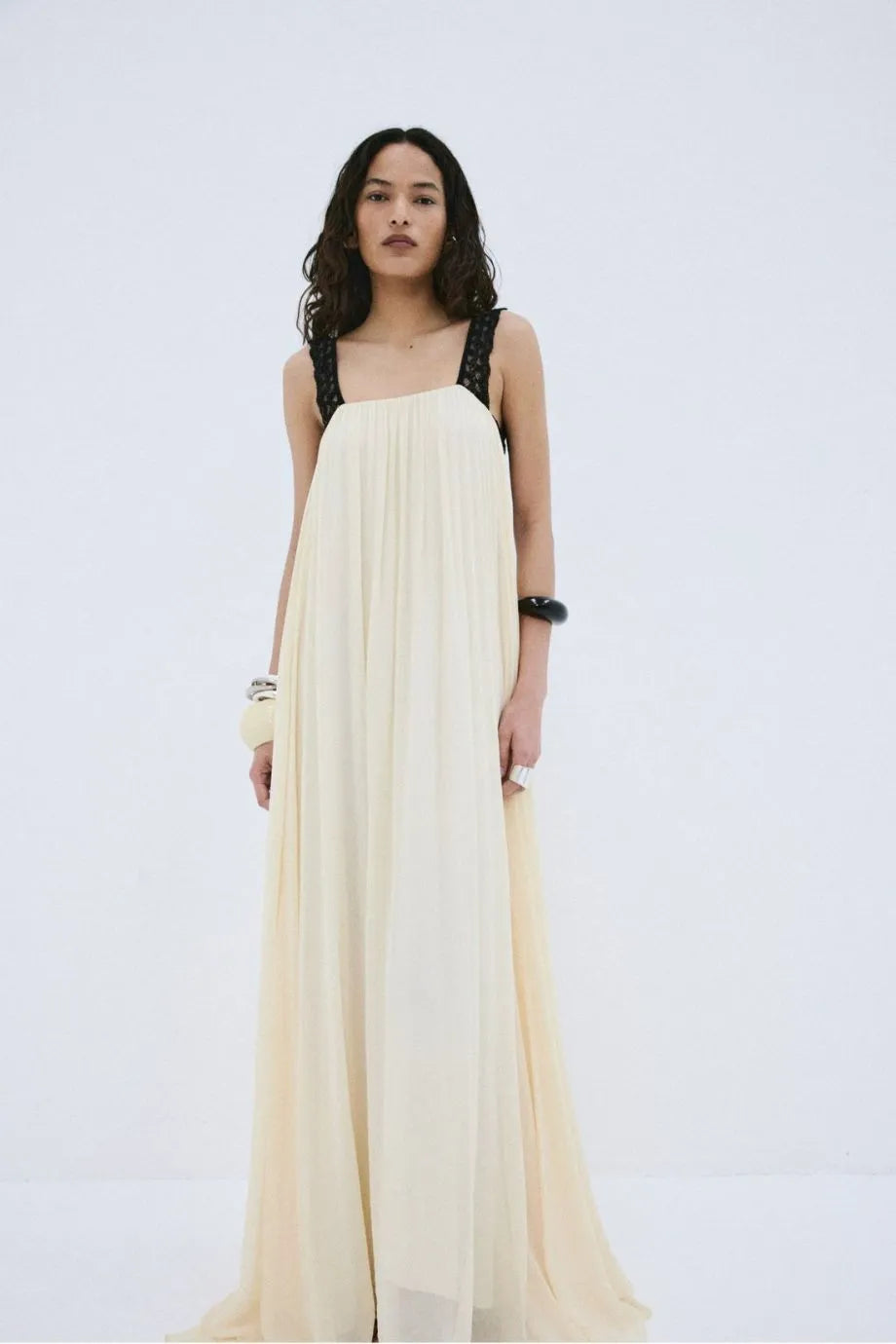 Carmela Viscose Georgette Sleeveless Maxi Dress in White