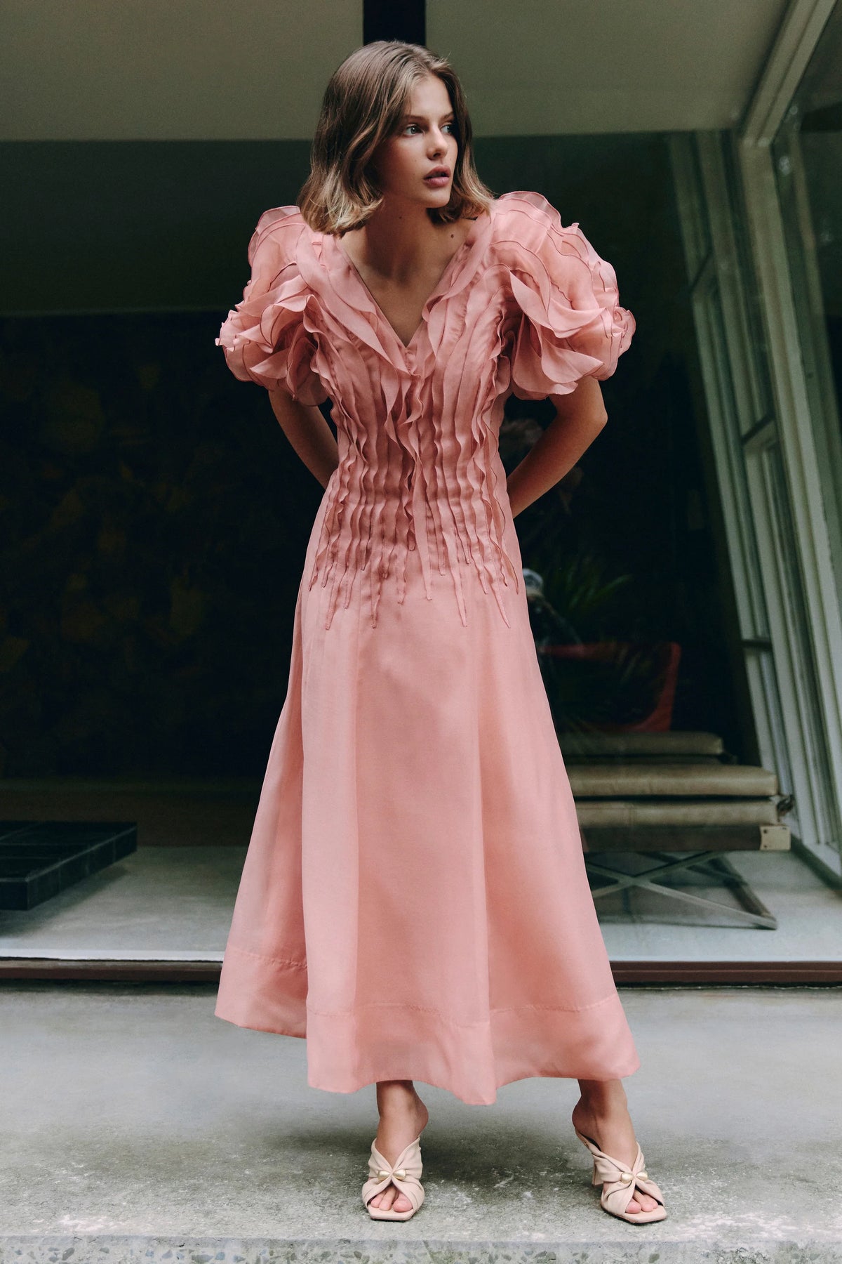 Seraphina Puff Sleeves Midi Dress in Pink