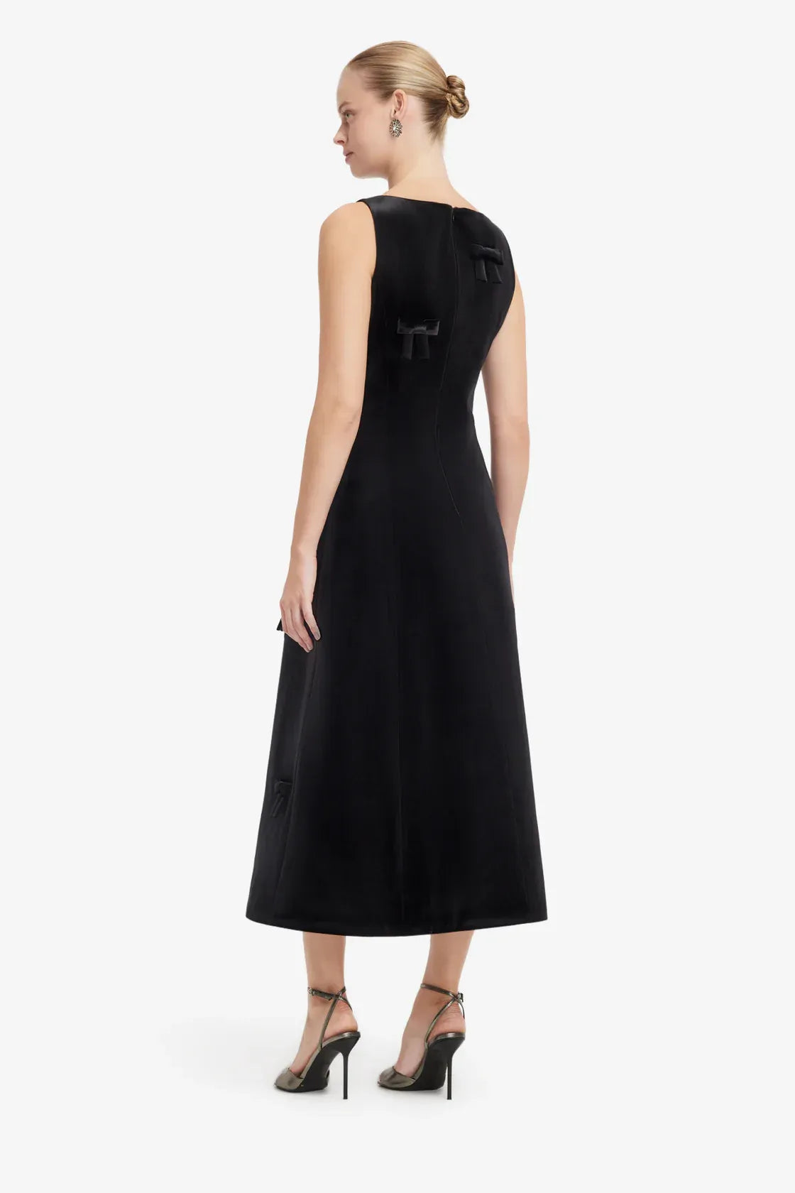 Cleo Bow Applique Sleeveless Midi Dress in Black