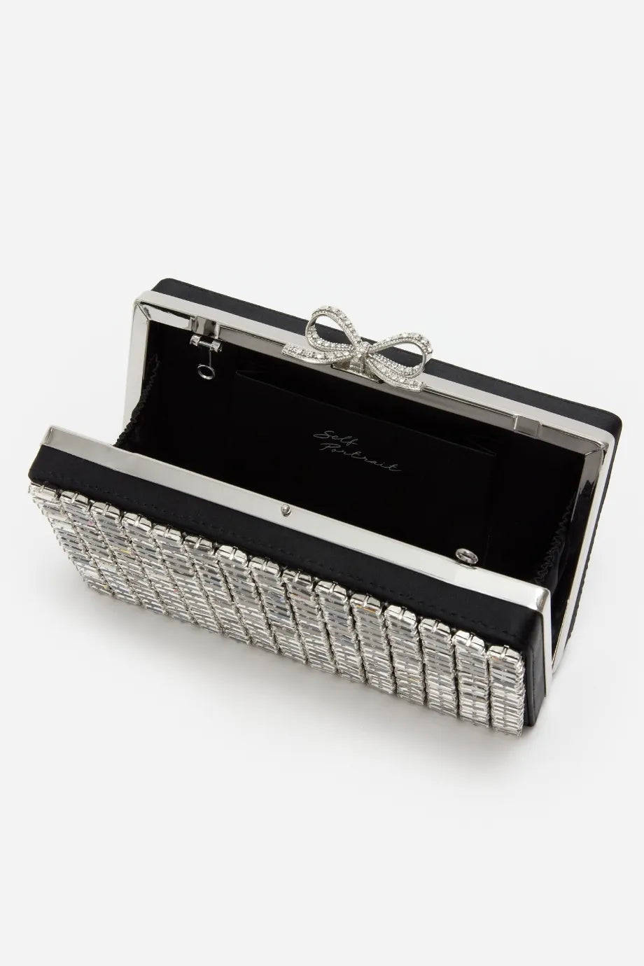 Crystal Chainmail Clutch Bag in Silver