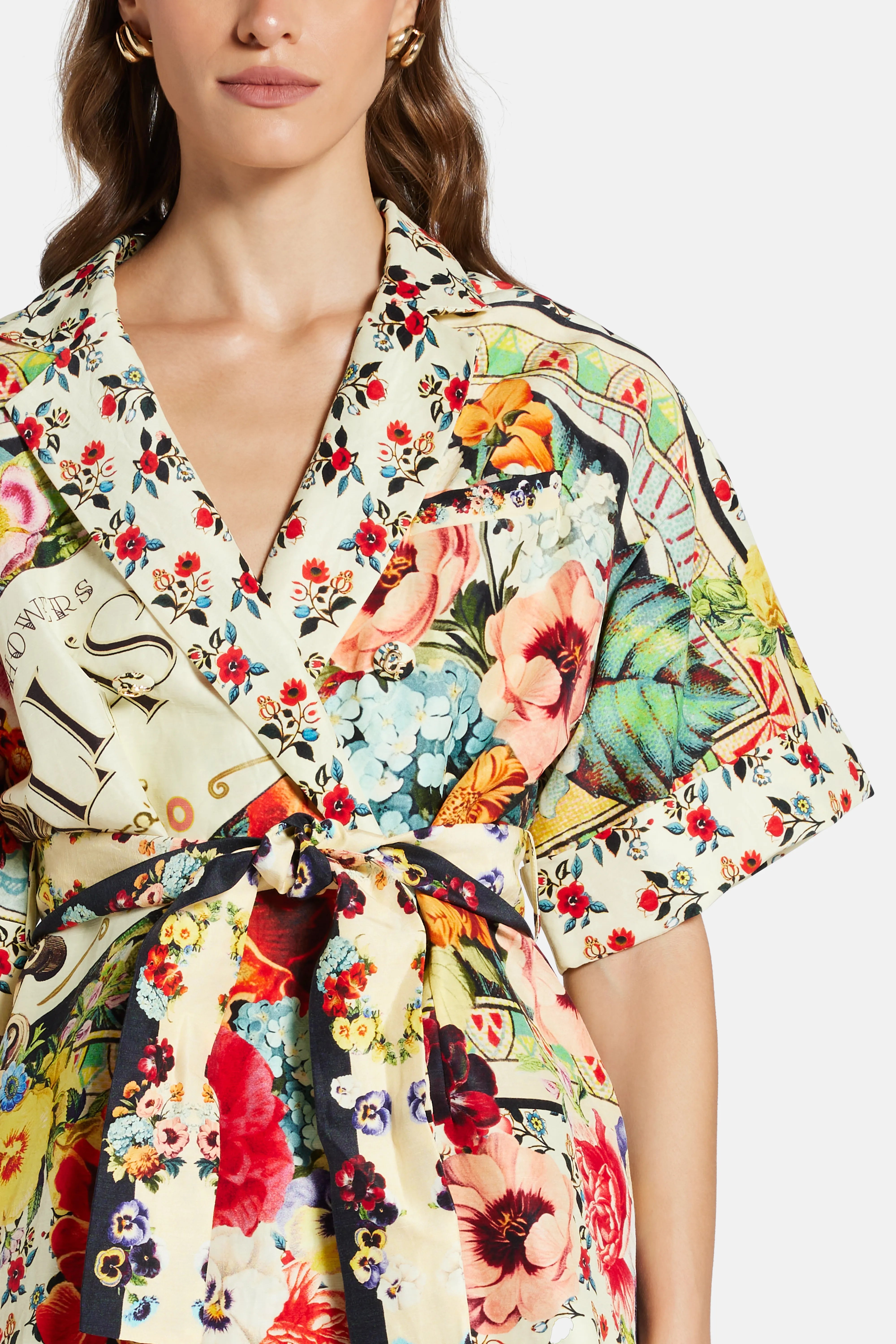 Floral Double Breasted Short Sleeves Linen And Silk Jacket in Red