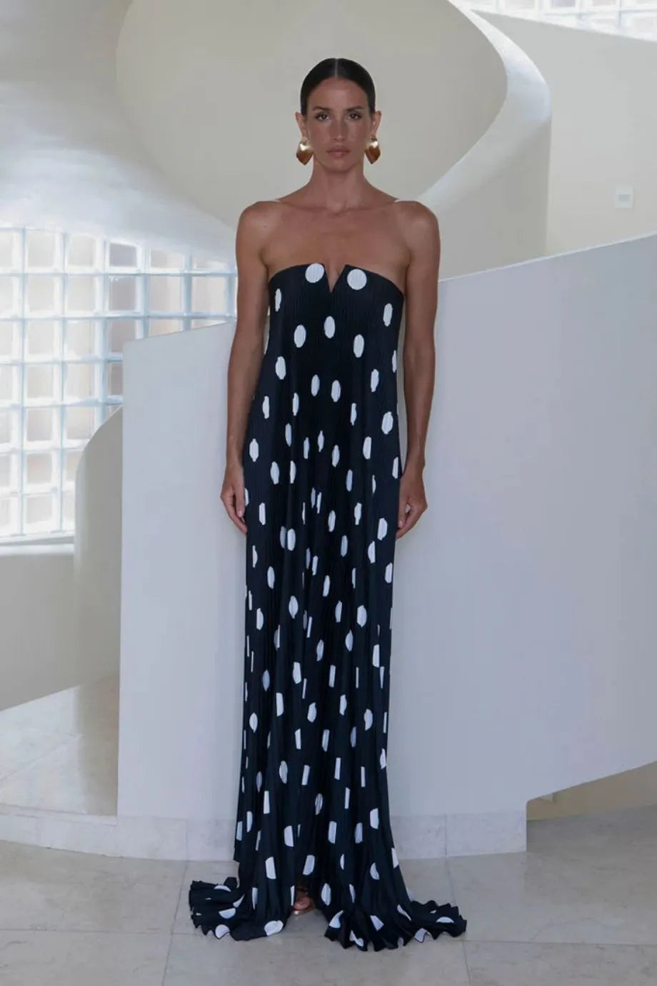 Black Tie Polka Dot Pleated Evening Dress in Black