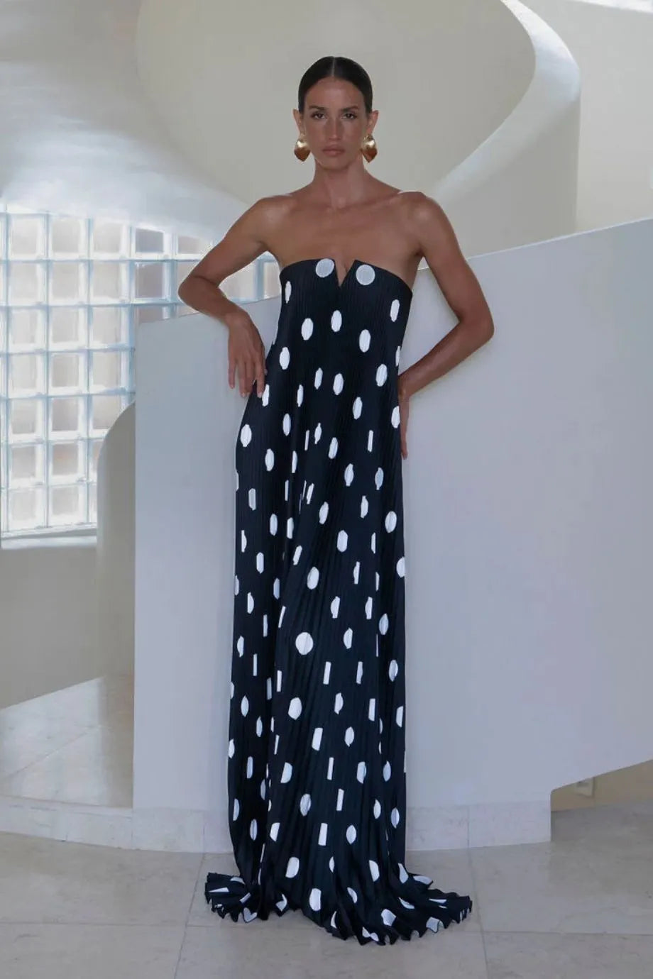 Black Tie Polka Dot Pleated Evening Dress in Black