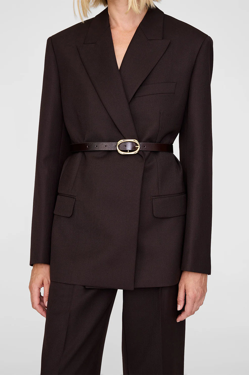 حزام جلد سيغنتشر لينك باللون البني مع ذهبي