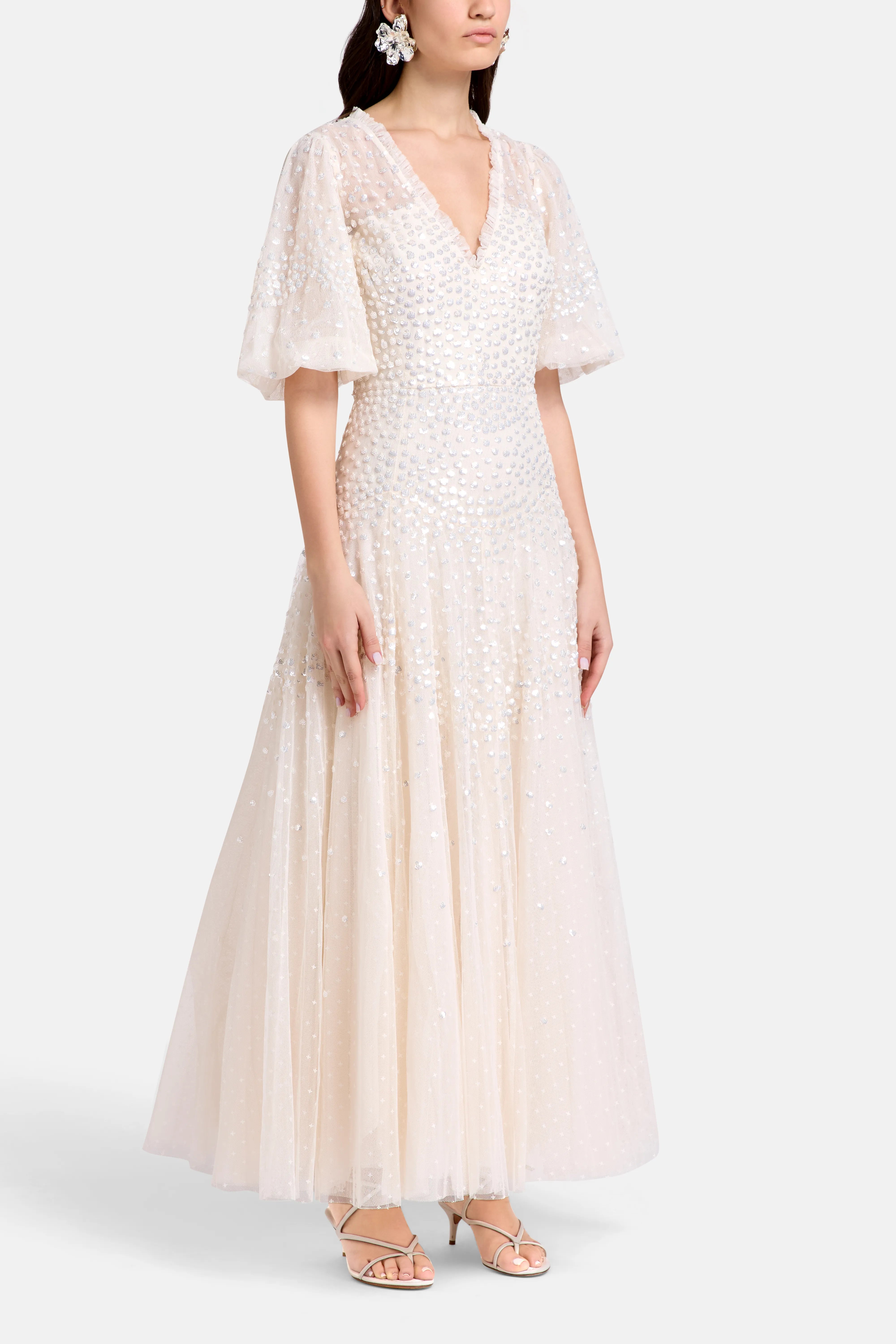 Scallop Sequins Evening Dress in Cream