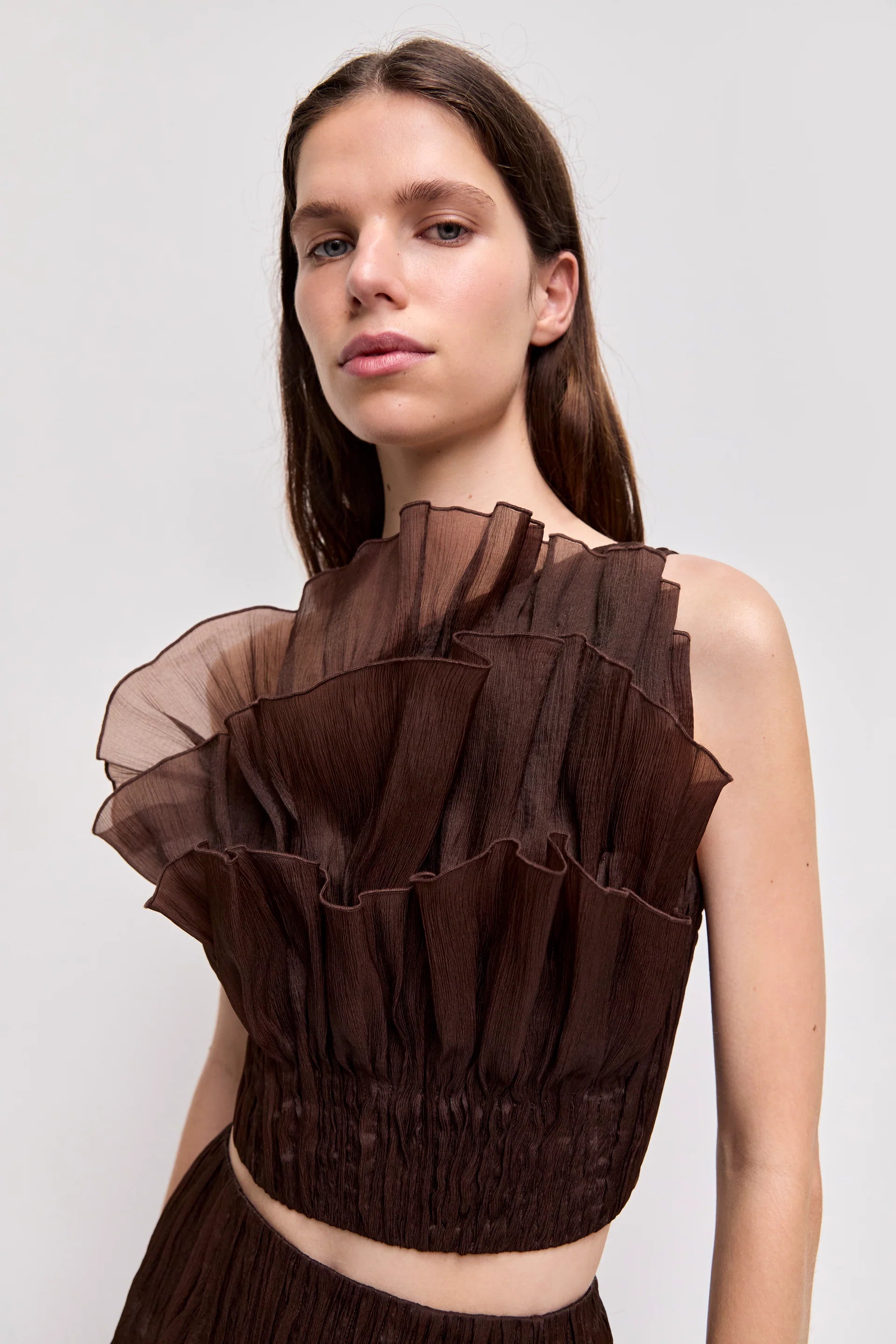 Leigh Sleeveless Top in Brown