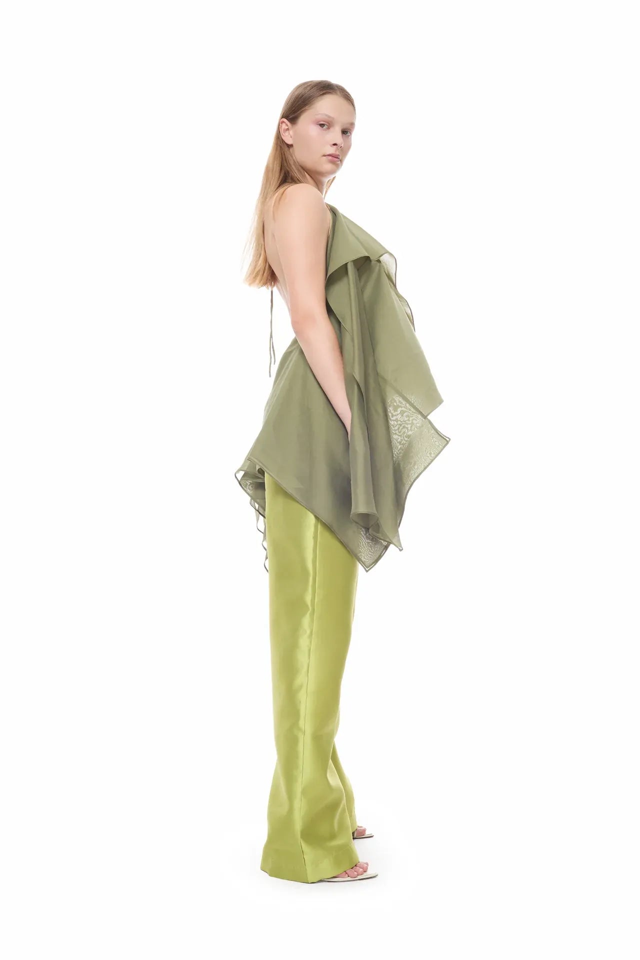 Double Layered Voile Scarf Sleeveless Top in Green